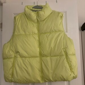 Old Navy Puffer Vest
